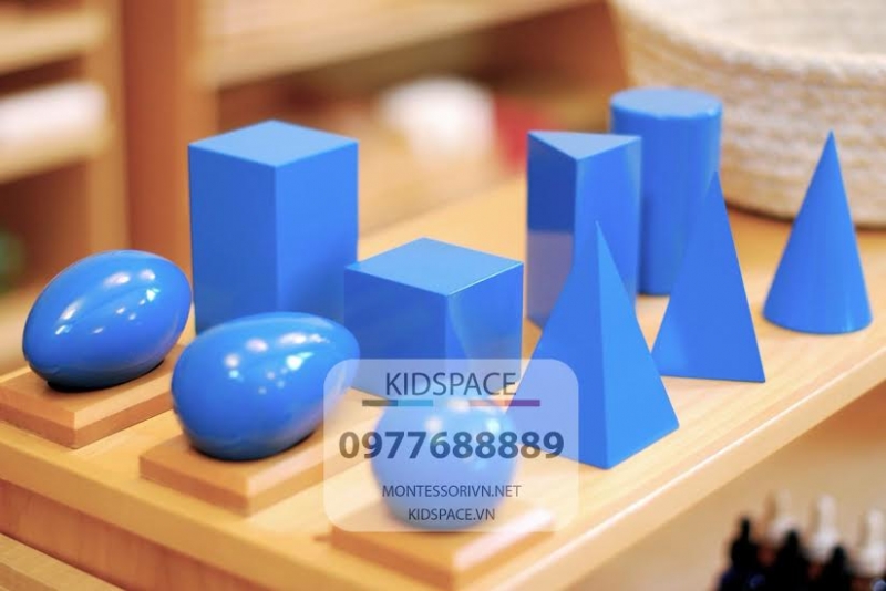 DANH MỤC THIẾT BỊ MONTESSORI CẦN CÓ TRONG LỚP HỌC