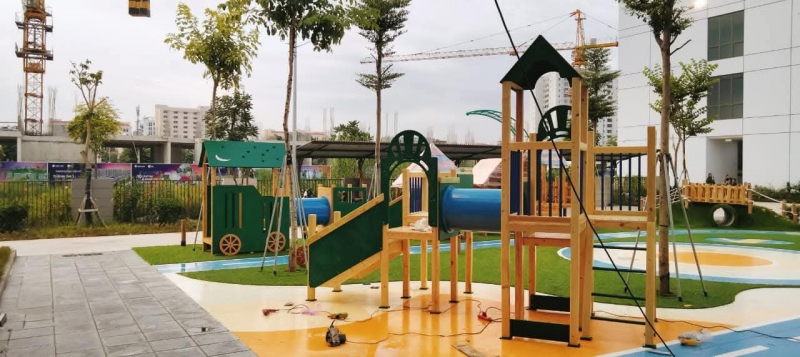 Thiết kế sân chơi trường mầm non: Tiêu chuẩn an toàn và các mẫu đẹp 2025