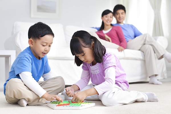 Cha mẹ dạy trẻ theo phương pháp montessori đúng cách